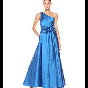 Carmen Marc Valvo Infusion One Shoulder Gown